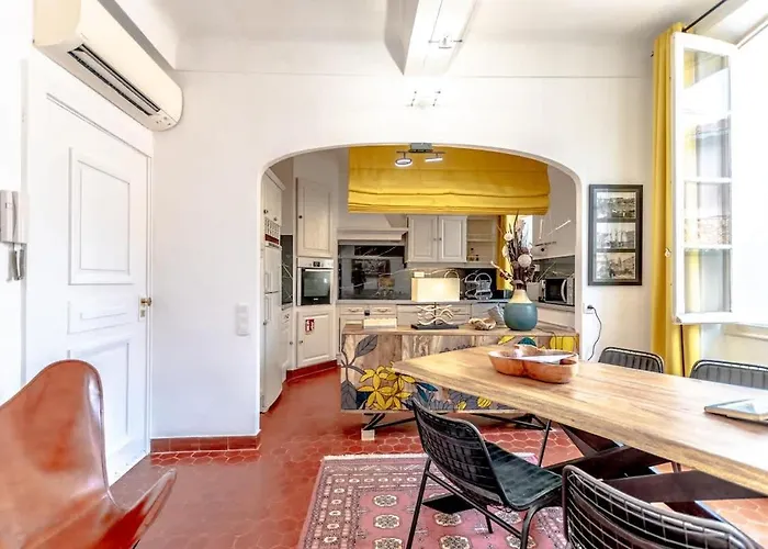 Le Seillon L Perfect Location L Shellter